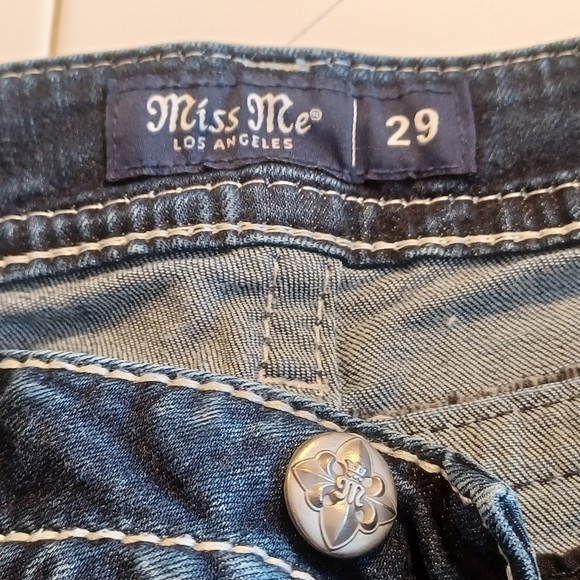 Miss Me Jeans, Size 29, Ankle Skinny, Distressed, Mid-Rise, 29W x 25L - Picture 9 of 12
